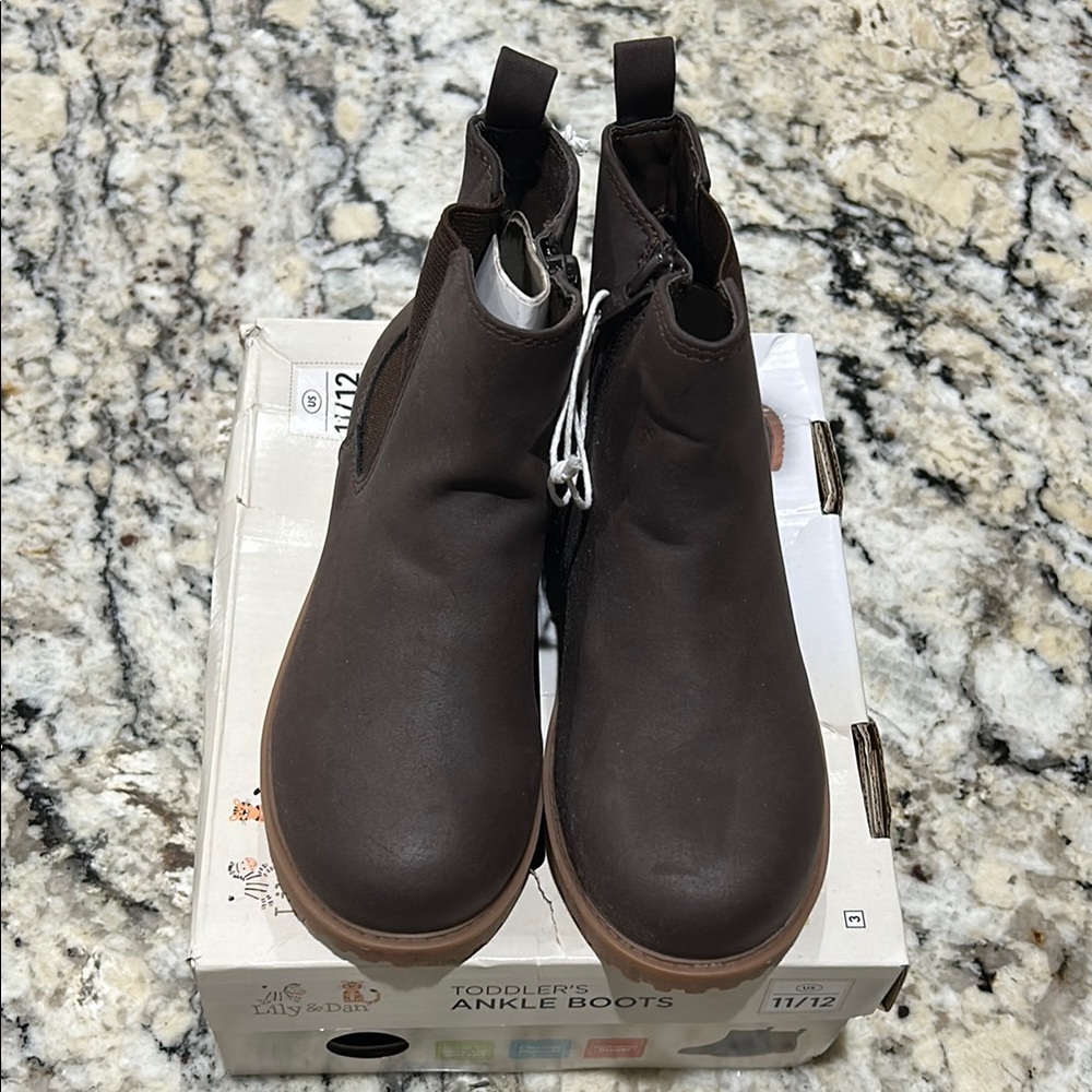 Lily & Dan Sz12 Brown Ankle Boots for Kids